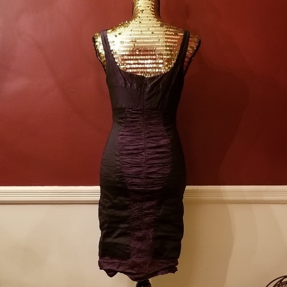 Nicole Miller Ruched Metallic Purple/Black Back Zip Dress, with Some stretch - Picture 5 of 6